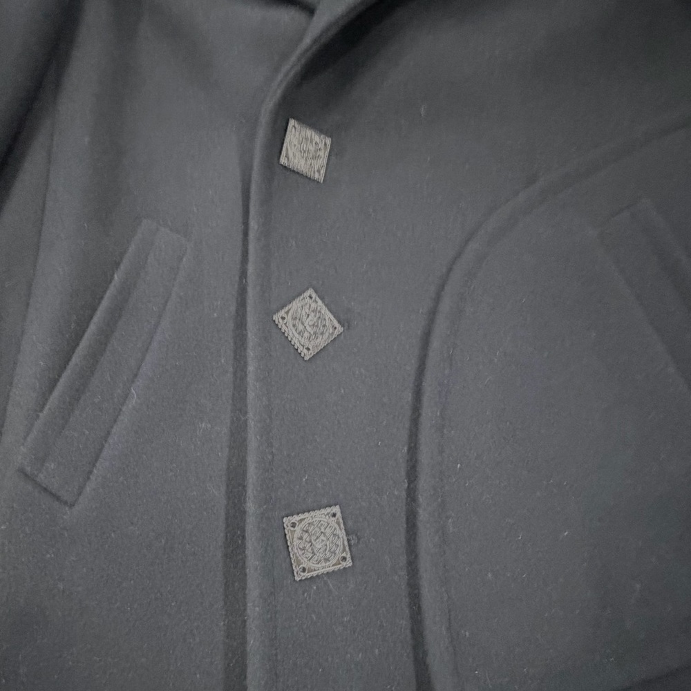 NWOT CHANEL MENS BLACK WOOL PEACOAT WITH CHANEL SIGNATURE BUTTONS IN GUNMETAL - Picture 5 of 12